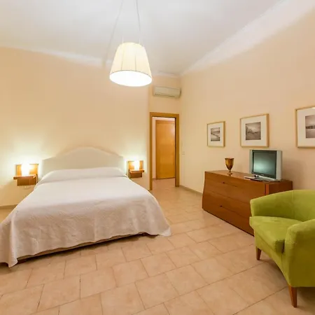 La Residenza Apartament Neapol