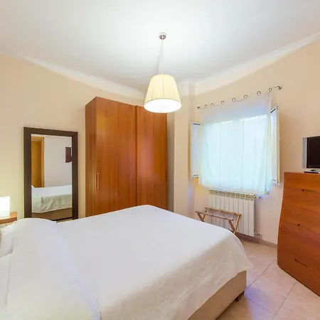 La Residenza Apartament Neapol